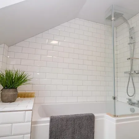 The Fox's Den בית נופש *