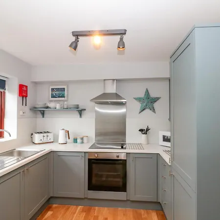 The Fox's Den בית נופש וויטבי