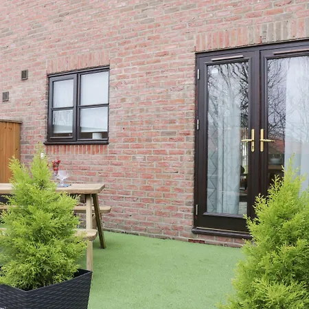 בית נופש The Fox's Den וויטבי