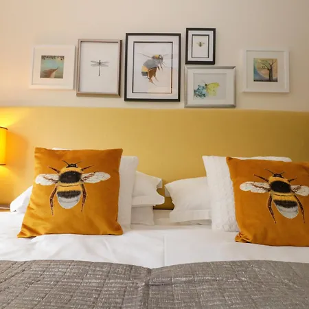 The Fox's Den 度假居 惠特比